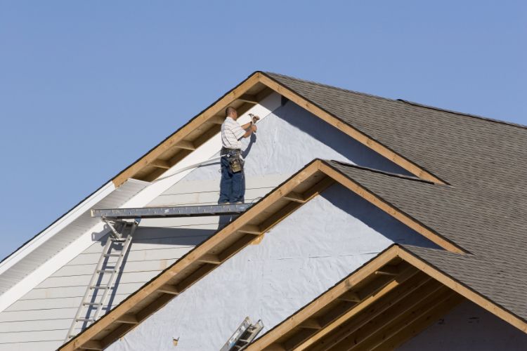 You Need the Best Roofing Solutions in Phoenix, AZ
